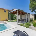 Сasa de vacaciones Perun By Interhome Labin (Istria)