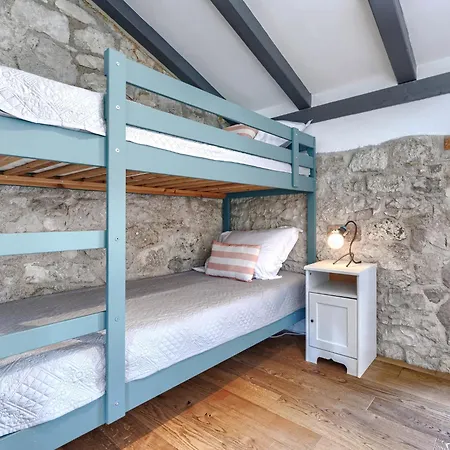 Perun By Interhome Semesterbostad Labin (Istria)