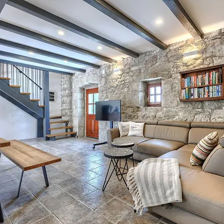 Perun By Interhome * Labin (Istria)