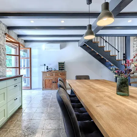 Сasa de vacaciones Perun By Interhome Labin (Istria)
